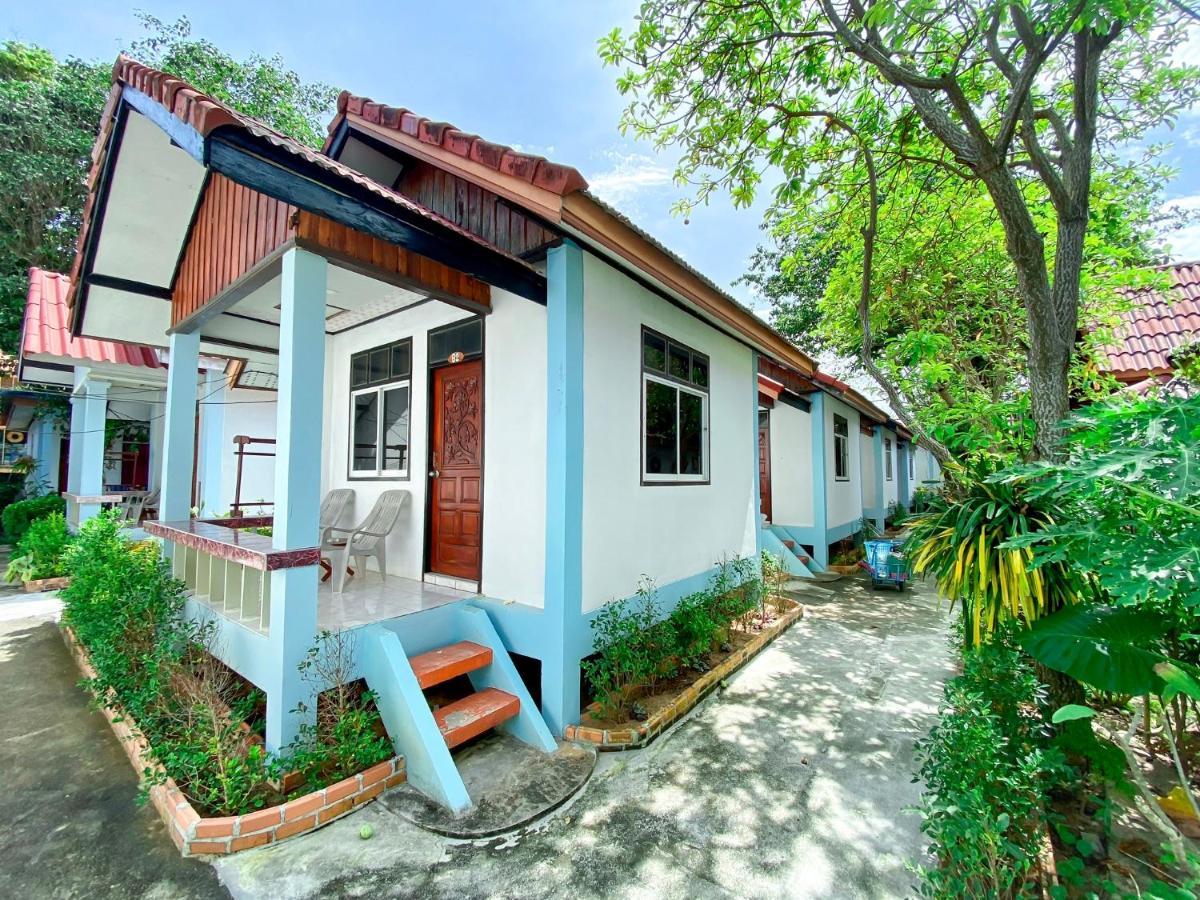Lanta Paradise Beach Resort Koh Lanta Exterior photo