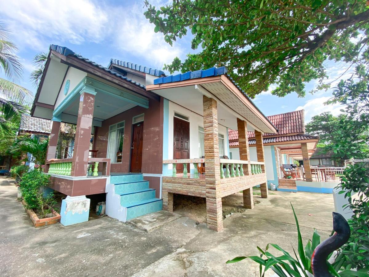 Lanta Paradise Beach Resort Koh Lanta Exterior photo