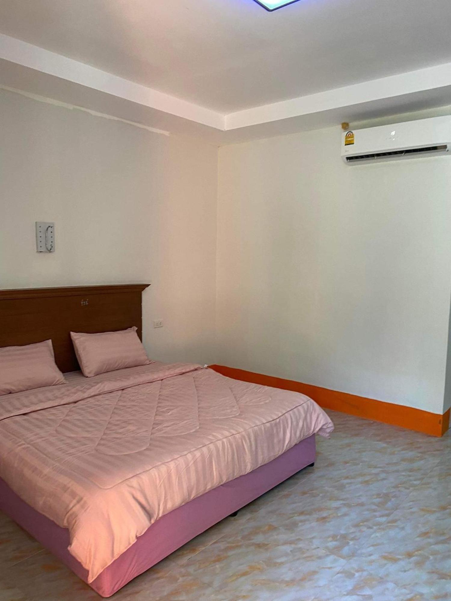 Lanta Paradise Beach Resort Koh Lanta Exterior photo