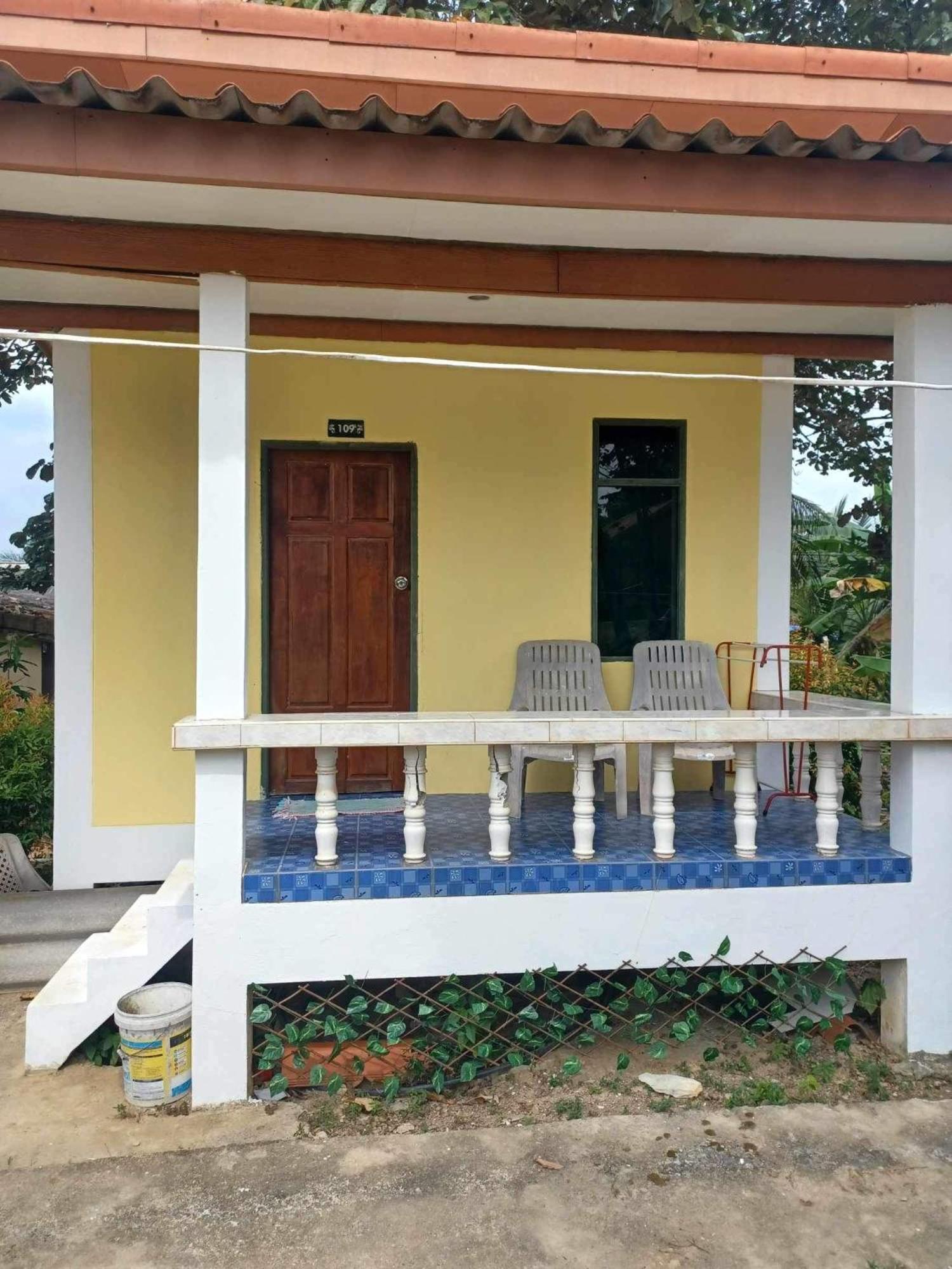 Lanta Paradise Beach Resort Koh Lanta Exterior photo